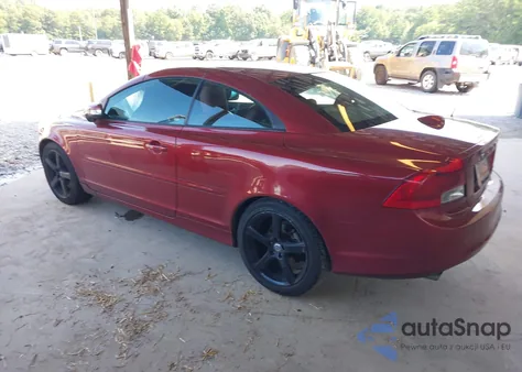 2011 Volvo C70 T5 z USA, uszkodzony, nr VIN YV1672MC7BJ113988